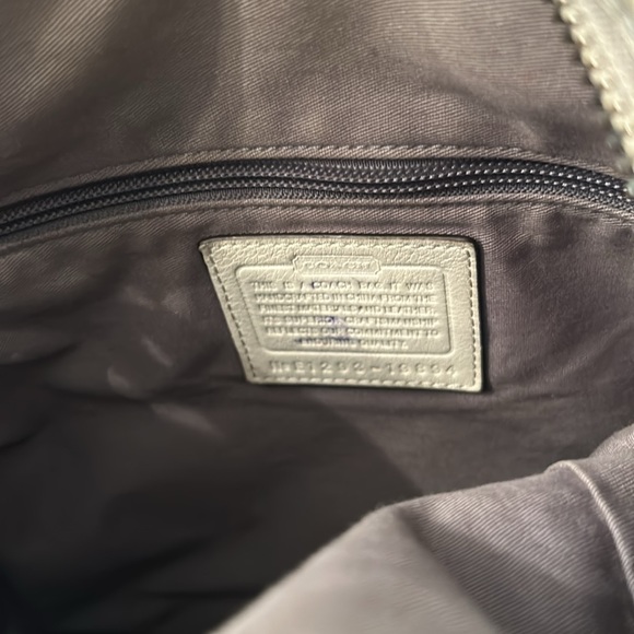 COACH METALLIC GOLD SHIMMER LEATHER BUCKET BAG, Gold Shimmer Coach Purse - Picture 6 of 14